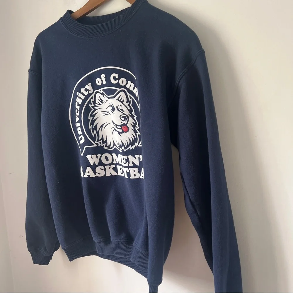 Gildan Blue Crew Neck Sweater with UCONN Basketball Womens Size Small - Picture 4 of 5